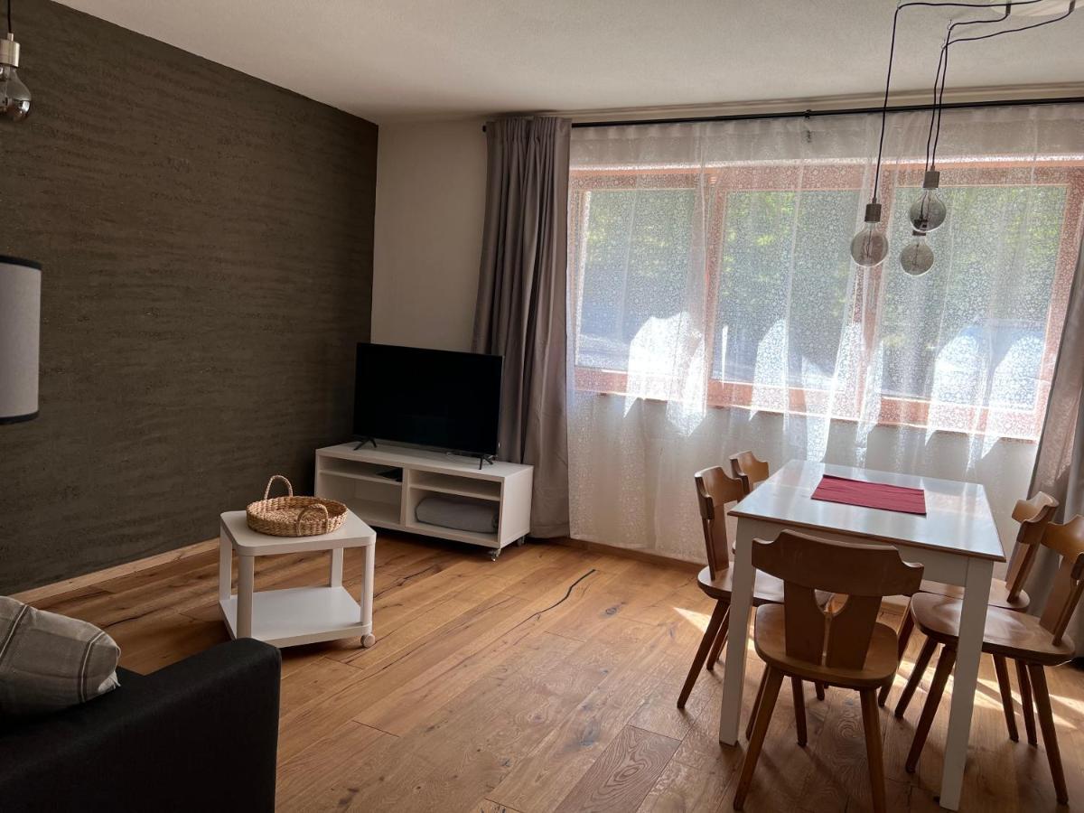Kreiers Alp Apartamento Hohenems Exterior foto